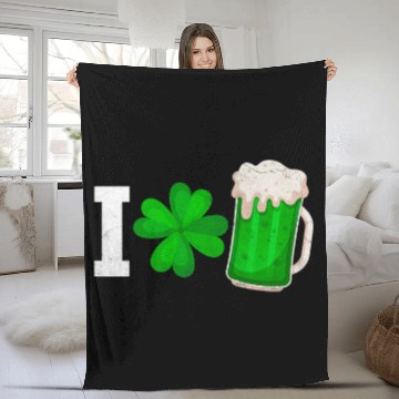 Discover Beer Fun I Love Beer Four Leaf Clover St Patricks Day Drinking Party Fleece Blankets