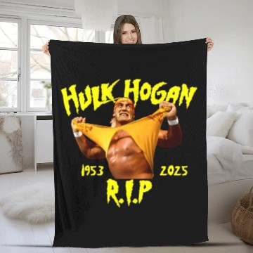 Discover Hulk Hogan Hawaiians RIP 1953-2025 Fleece Blankets
