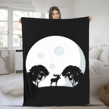 Discover Lacrosse Gift Great Moose Design In The Moonlight Fleece Blankets