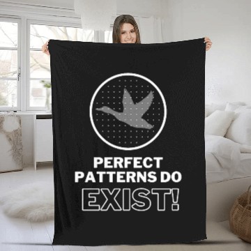 Discover Perfect Patterns Do Exist Duck Hunting Fleece Blankets