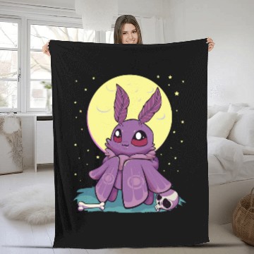 Discover Pastel Goth Kawaii Anime Cute Baby Mothman Cryptid Baseball Tees Fleece Blankets