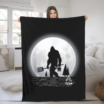 Discover bigfoots Farmer Sasquatch Cryptid Farming Rural Legend Fleece Blankets