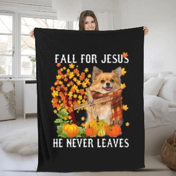 Discover Chihuahua Autumn Fall For Jesus He Never Leaves Fleece Blankets