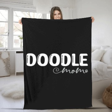 Discover Dog Lover Goldendoodle Labradoodle Doodle Mom Fleece Blankets
