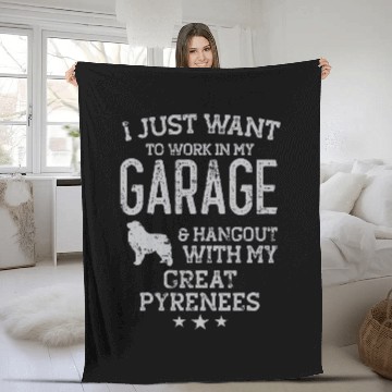 Discover Great Pyrenees Dad Car Garage Hangout Men Fleece Blankets