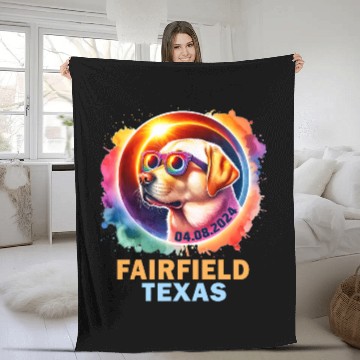 Discover Fairfield Texas Total Solar Eclipse 2024 Labrador Retriever Baseball Tees Fleece Blankets