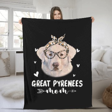 Discover Great Pyrenees Mom Leopard Print Dog Lovers Mother Day Gift Fleece Blankets