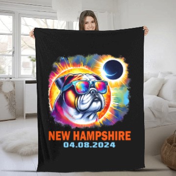 Discover Colorful Bulldog Total Solar Eclipse 2024 New Hampshire Fleece Blankets