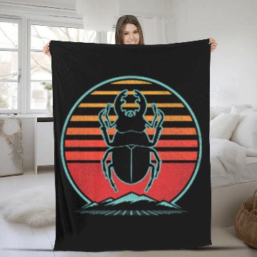Discover Stag Beetle Bug Retro vintages 80s Style Zip Fleece Blankets