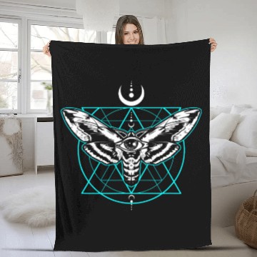 Discover vintages Occult Moth Gothic Nu Goth Third Eye Witchcraft Fleece Blankets