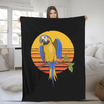 Discover Retro Tropical Parrot Jungle Animal Birdwatcher Exotic Macaw Fleece Blankets