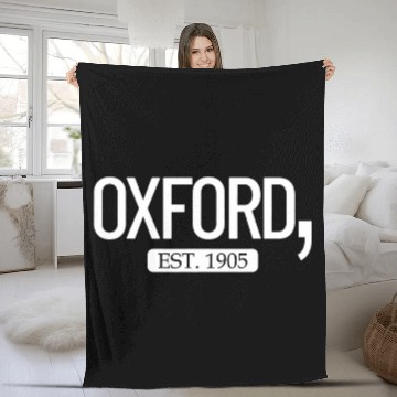 Discover Oxford Comma Est 1905 English Grammar Oxford Comma Fleece Blankets