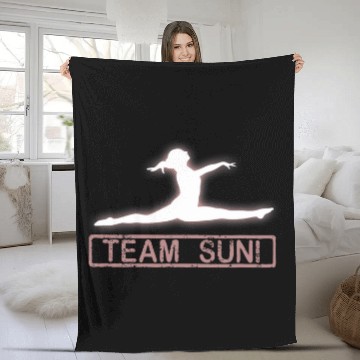 Discover TEAM SUNI Man Women Support Gymnastics Apparel Fleece Blankets