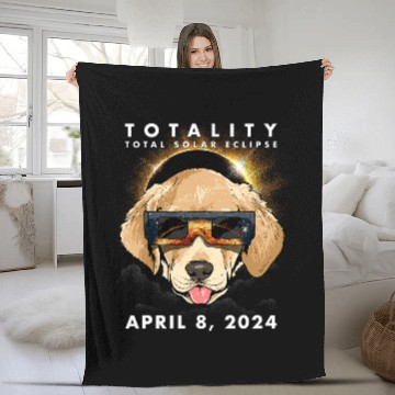 Discover Solar Eclipse 2024 Labrador Dog Wearing Glasses Zip Fleece Blankets