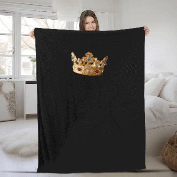 Discover Labrador Lab Dog Wearing Crown Fleece Blankets