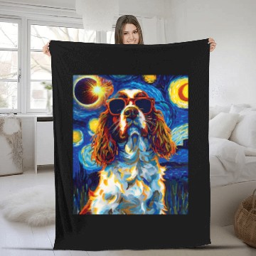 Discover Total Solar Eclipse English Springer Spaniel Dog Fleece Blankets