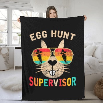 Discover Egg Hunt Supervisor Retro Egg Hunting Party Mom Dad Easter Fleece Blankets