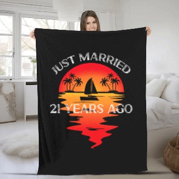 Discover Just Married 21 Years Ago Summer Palm Trees Boat Anniversary Fleece Blankets