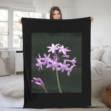 Discover Society Garlic Close Up Photograph Fleece Blankets