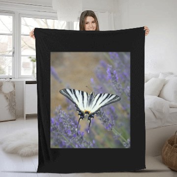 Discover Stunning Swallowtail On Lavender Spike Photograph Fleece Blankets