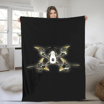 Discover FPV pilot Freestyle drone racing drone racer Fleece Blankets