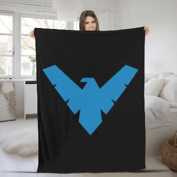 Discover Nightwing Logo Unisex Heavy Blend Hooded Fleece Blankets