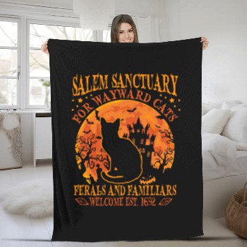 Discover Halloween Salem black cats Kitten Lover Gift Funny Fleece Blankets