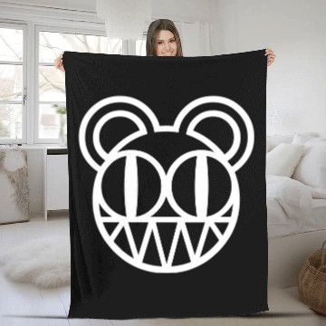 Discover Radiohead White Bear Head Baseball Tees Fleece Blankets