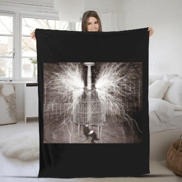 Discover Nikola Tesla - Nikola Tesla - Fleece Blankets