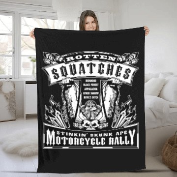Discover Rotten Squatches Stinkin' Skunk Ape Rally Fleece Blankets