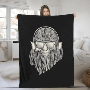 Discover chewbacca Fleece Blankets