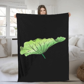 Discover Lotus leaf Fleece Blankets