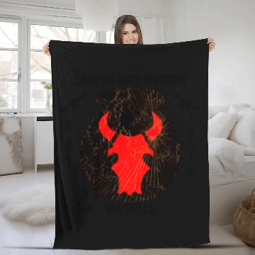 Discover 34th ID Red Bulls Black Fleece Blankets