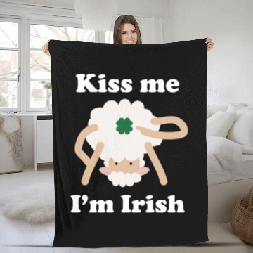 Discover Kiss Me Im Irish Sheep Funny St Patricks Day Pun Fleece Blankets