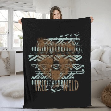 Discover free wild 2 Fleece Blankets