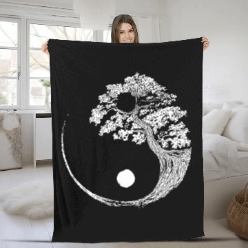 Discover Yin Yang Bonsai Tree Japanese Buddhist Zen Fleece Blankets