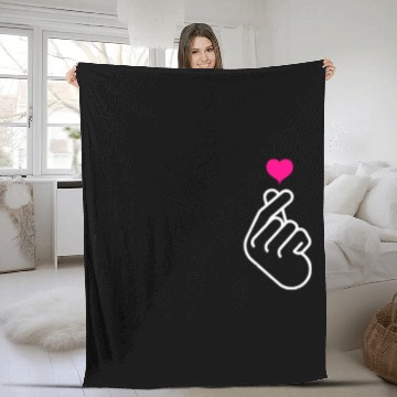 Discover K-Pop Fleece Blankets