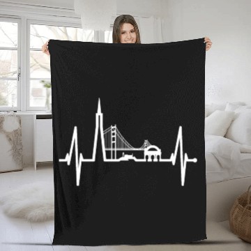 Discover San Francisco Heartbeat Skyline California Lover Fleece Blankets