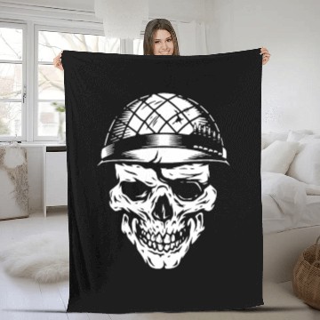 Discover Skull with military helmet Fleece Blankets