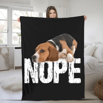 Discover beagle dog Fleece Blankets