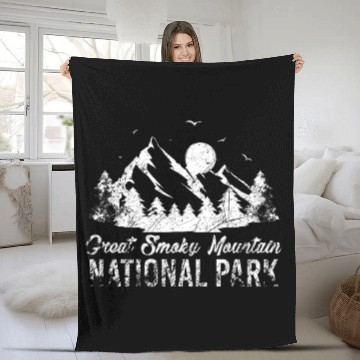 Discover Great Smoky Mountain National Park US Vintage Fleece Blankets