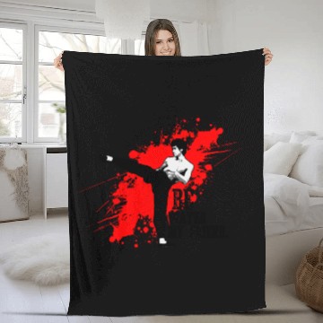 Discover Bruce Lee Fleece Blankets