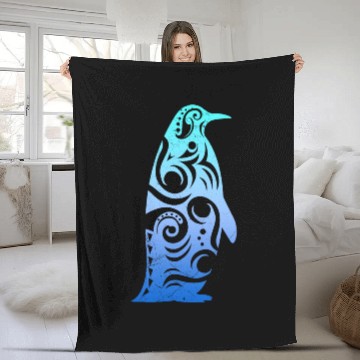Discover Penguin Maori Style T Tattoo Gift Idea Fleece Blankets