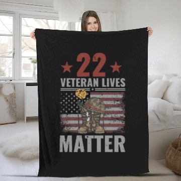 Discover 22 Veterans A Day Lives Matter Patriotic Fleece Blankets