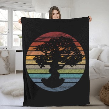 Discover Bonsai Tree Retro Fleece Blankets