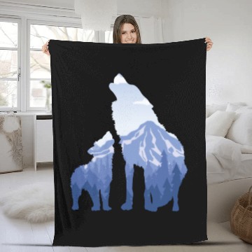 Discover Wolf And Pup - Gift For Mountain Wolf Lovers Fleece Blankets