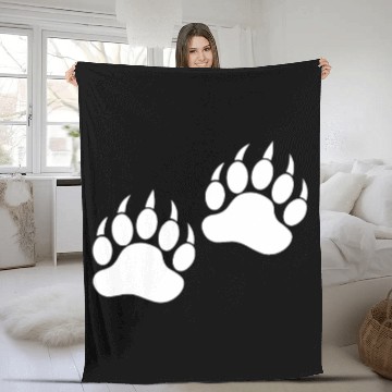 Discover white Bear Paw Fleece Blankets