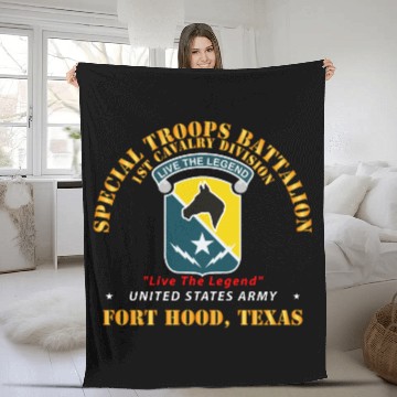 Discover Army Special Troops Bn 1st Cav Div Live the Legenc Fleece Blankets