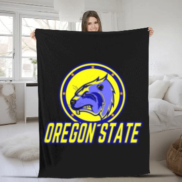 Discover Oregon state Fleece Blankets