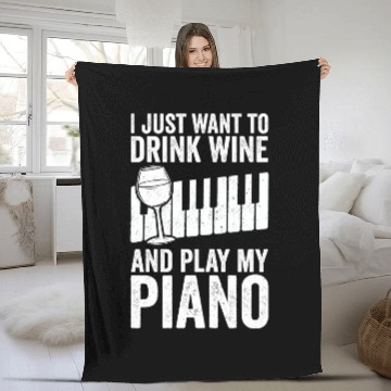 Discover Funny Piano Queen Player Pianist And Wine Lover Fleece Blankets